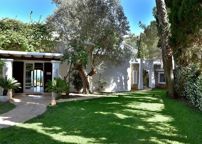 Hideaway Ibiza Hilltop Estate Arte 6 Bedrooms I Santa Eulalia Villa Santa Eularia des Riu