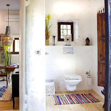 Arte Santa Eularia Ibiza Вилла Санта-Эулалия-дель-Рио